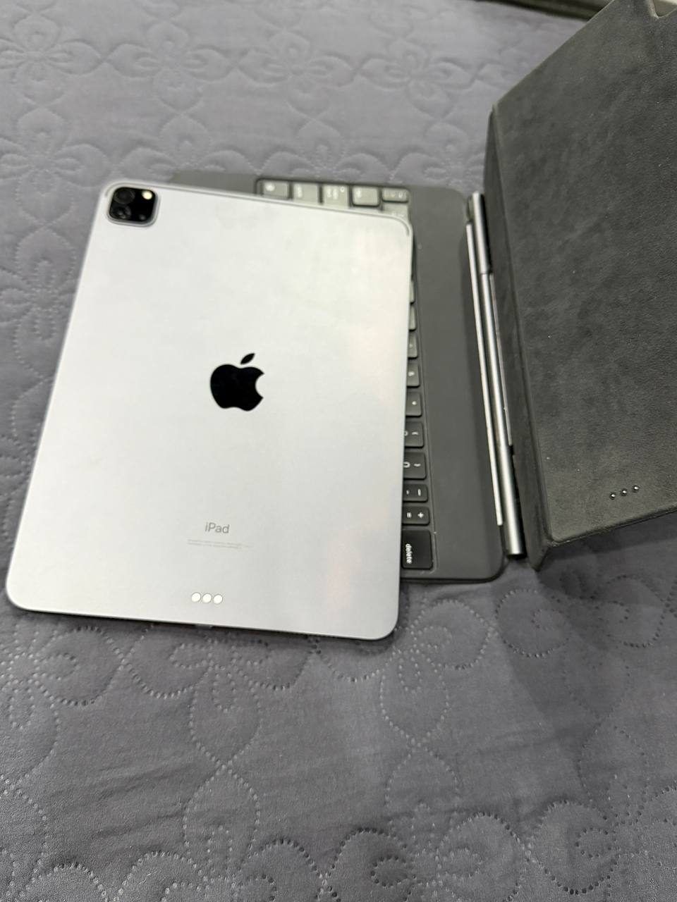 Планшет и клавиатура Apple Ipad 11 Pro 2 поколения, Magic Keyboard