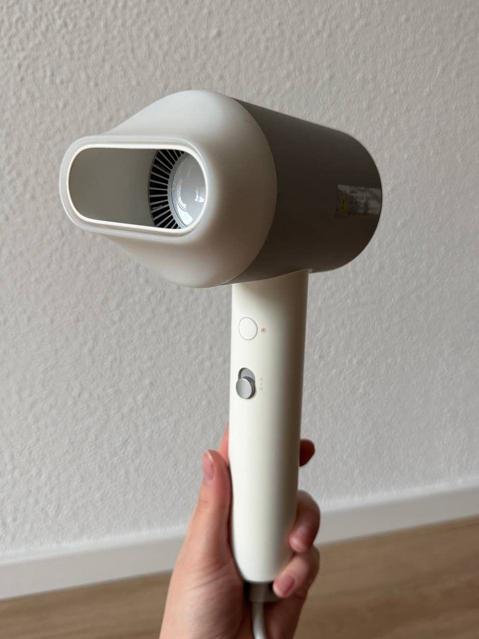 Фен Xiaomi Water Ionic Hair Dryer H500