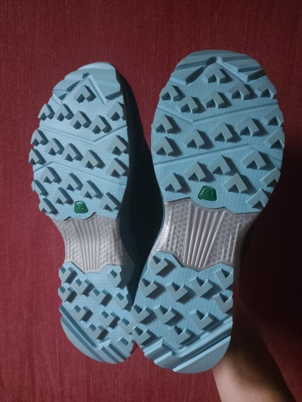 Кроссовки Karrimor, размер 38.5