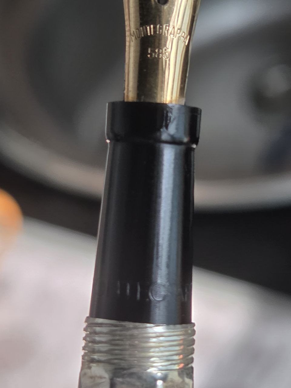 Перьевая ручка Montegrappa Reminiscence, серебряная с золотым пером