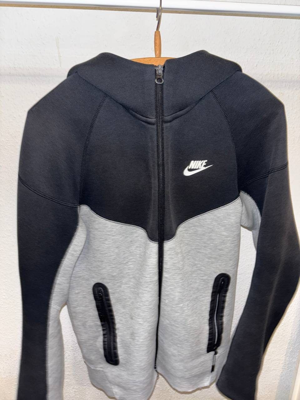 Костюм Nike Tech, размер XS