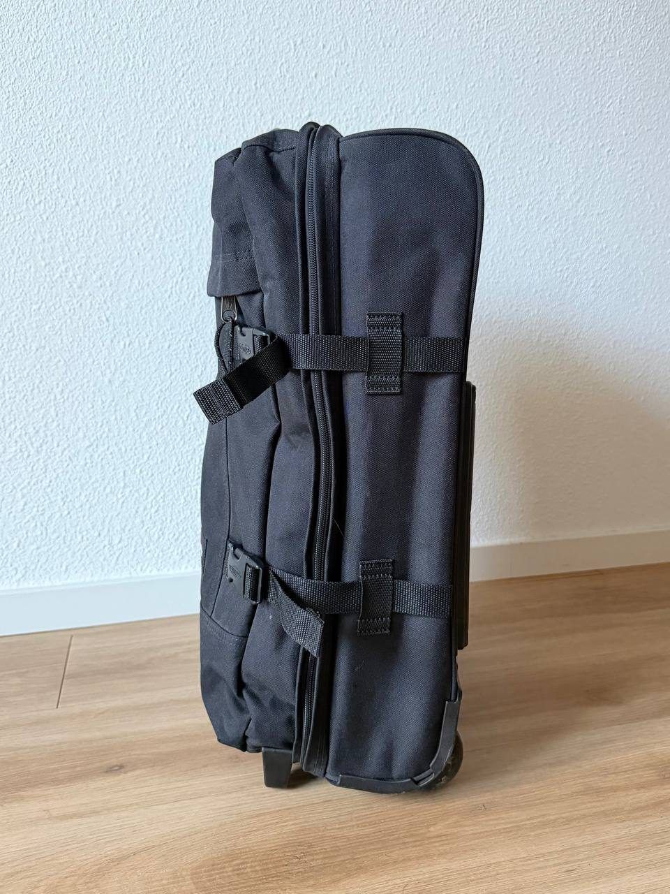 Ручная кладь Eastpak TRANVERZ S, 42 л