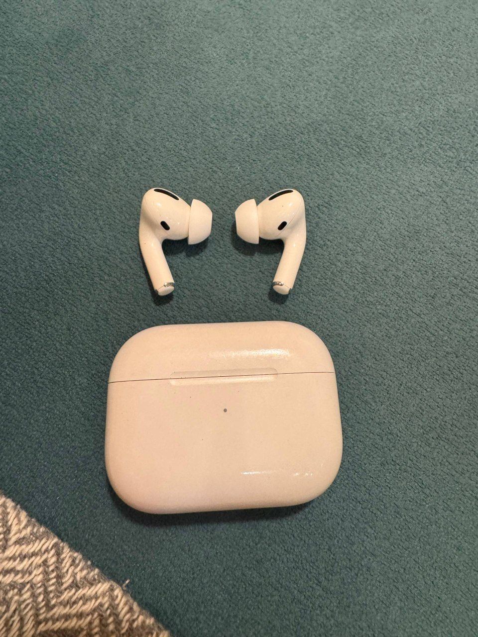 Наушники Apple Airpods Pro