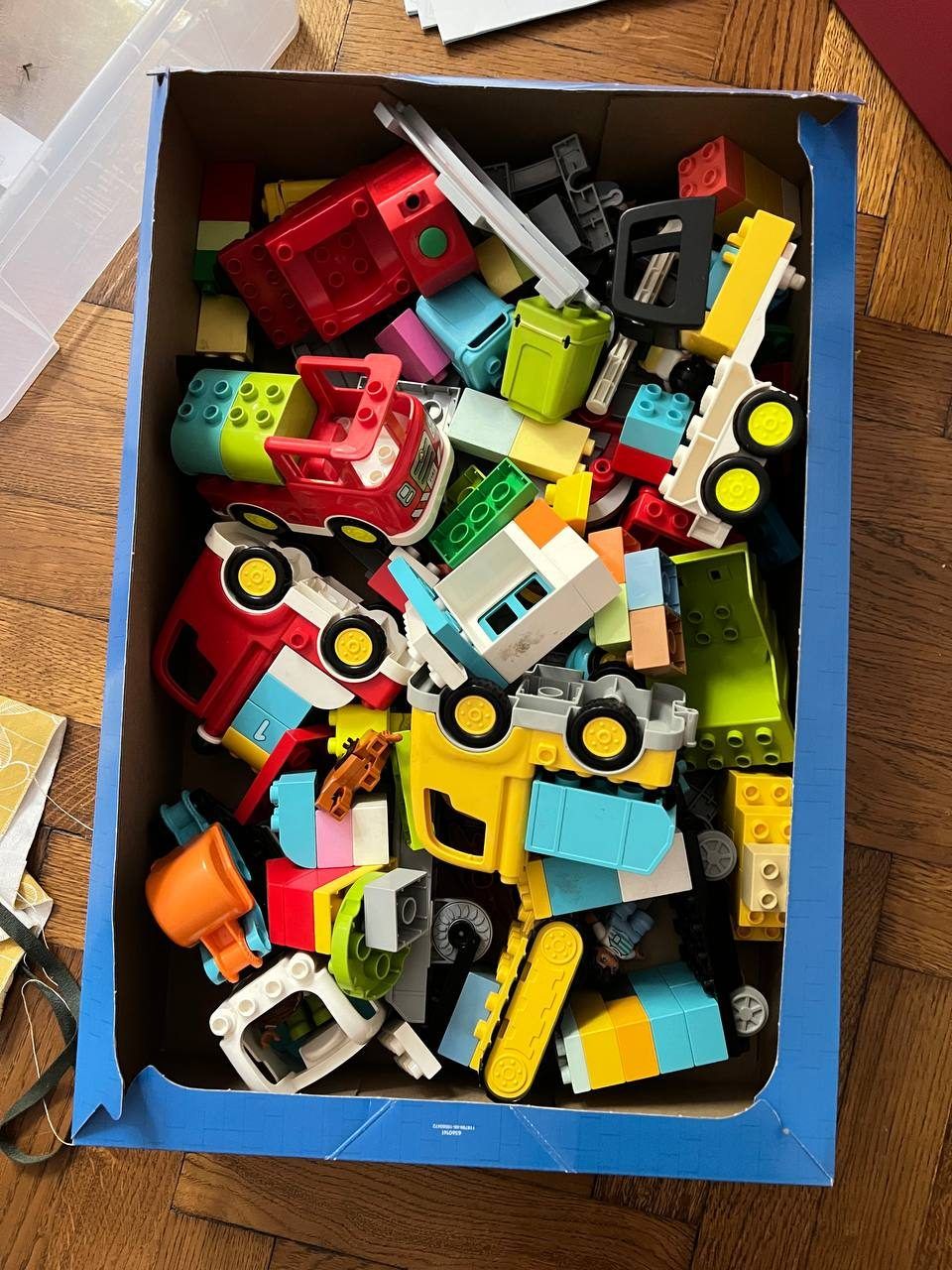 Наборы лего duplo и лиллабо Lego duplo