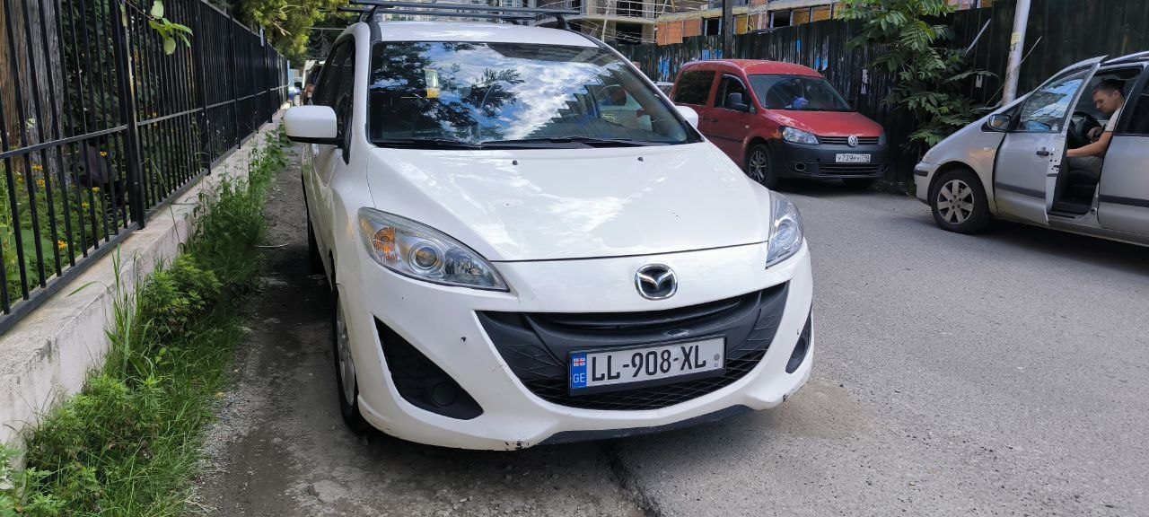 Автомобиль Mazda 5, 2012