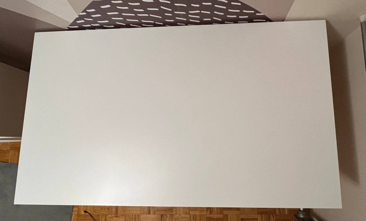 Письменный стол IKEA TROTTEN, 120×70 см