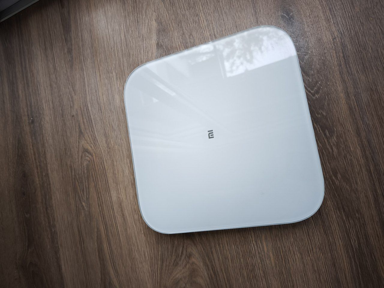 Умные напольные весы Xiaomi Mi Smart Scale 2, белого цвета