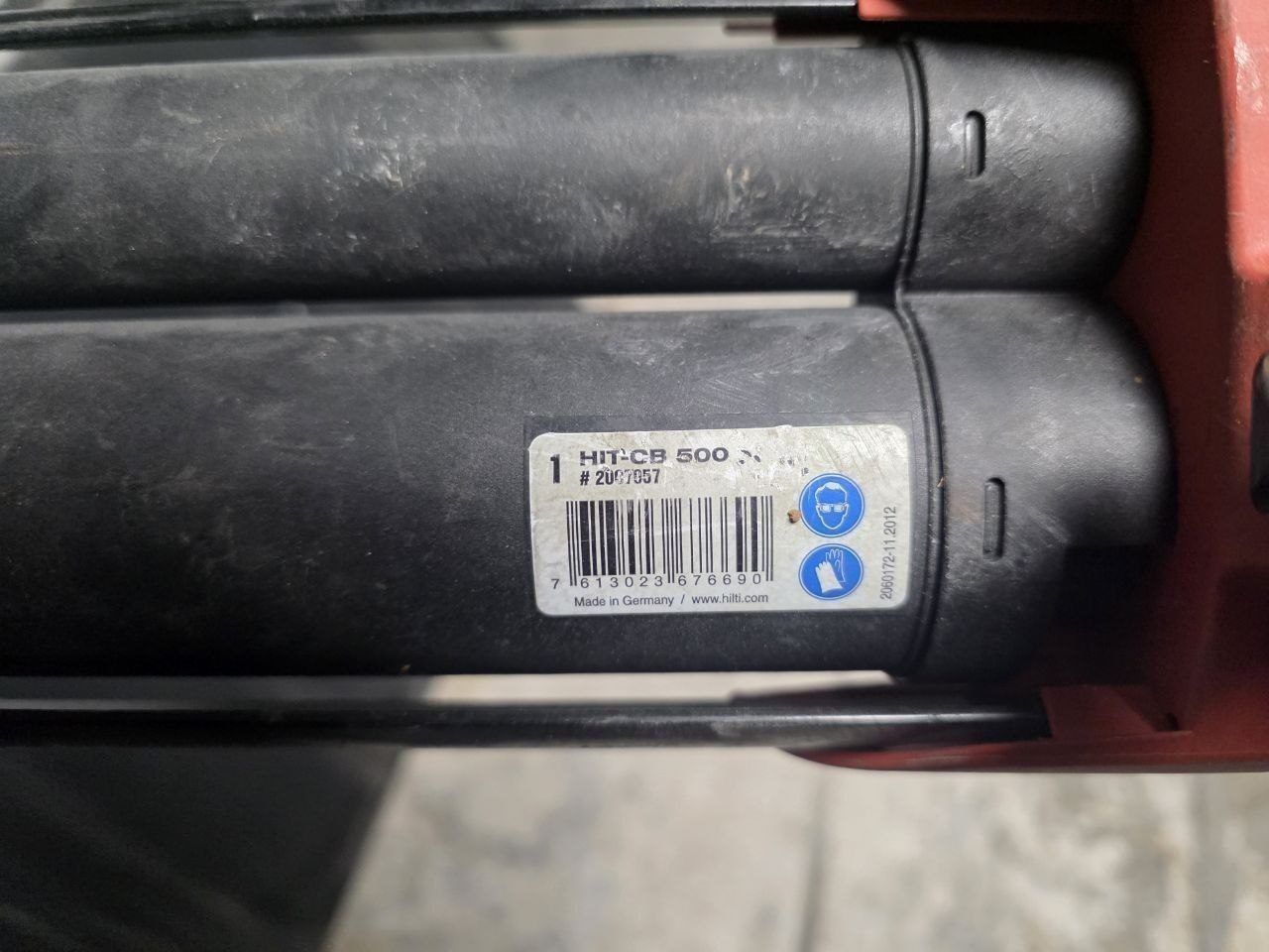 Монтажный пистолет Hilti