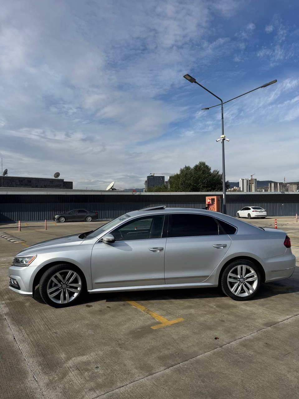 Автомобиль Volkswagen Passat NMS B8, 2017 год