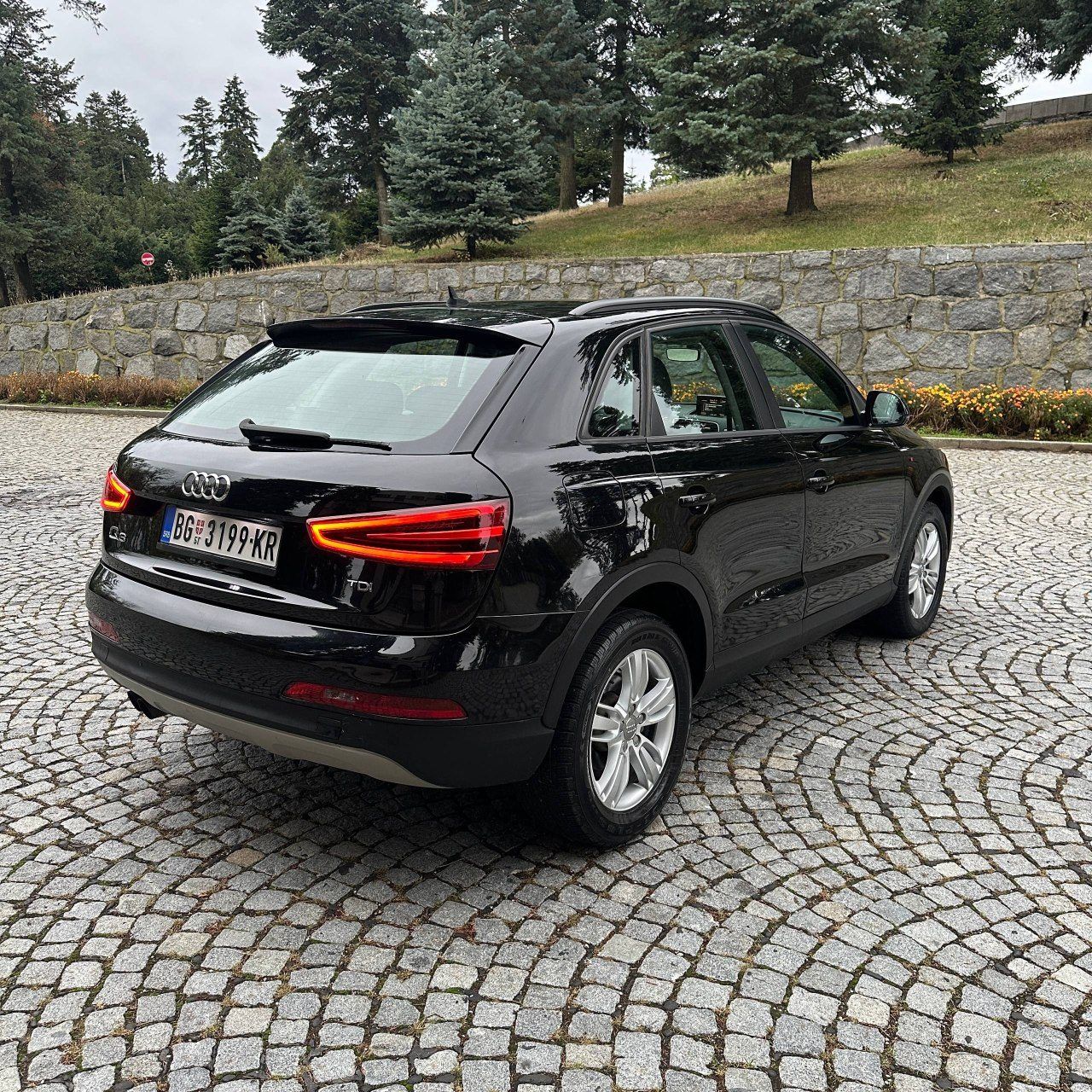 Автомобиль Audi Q3, 2014 г.в