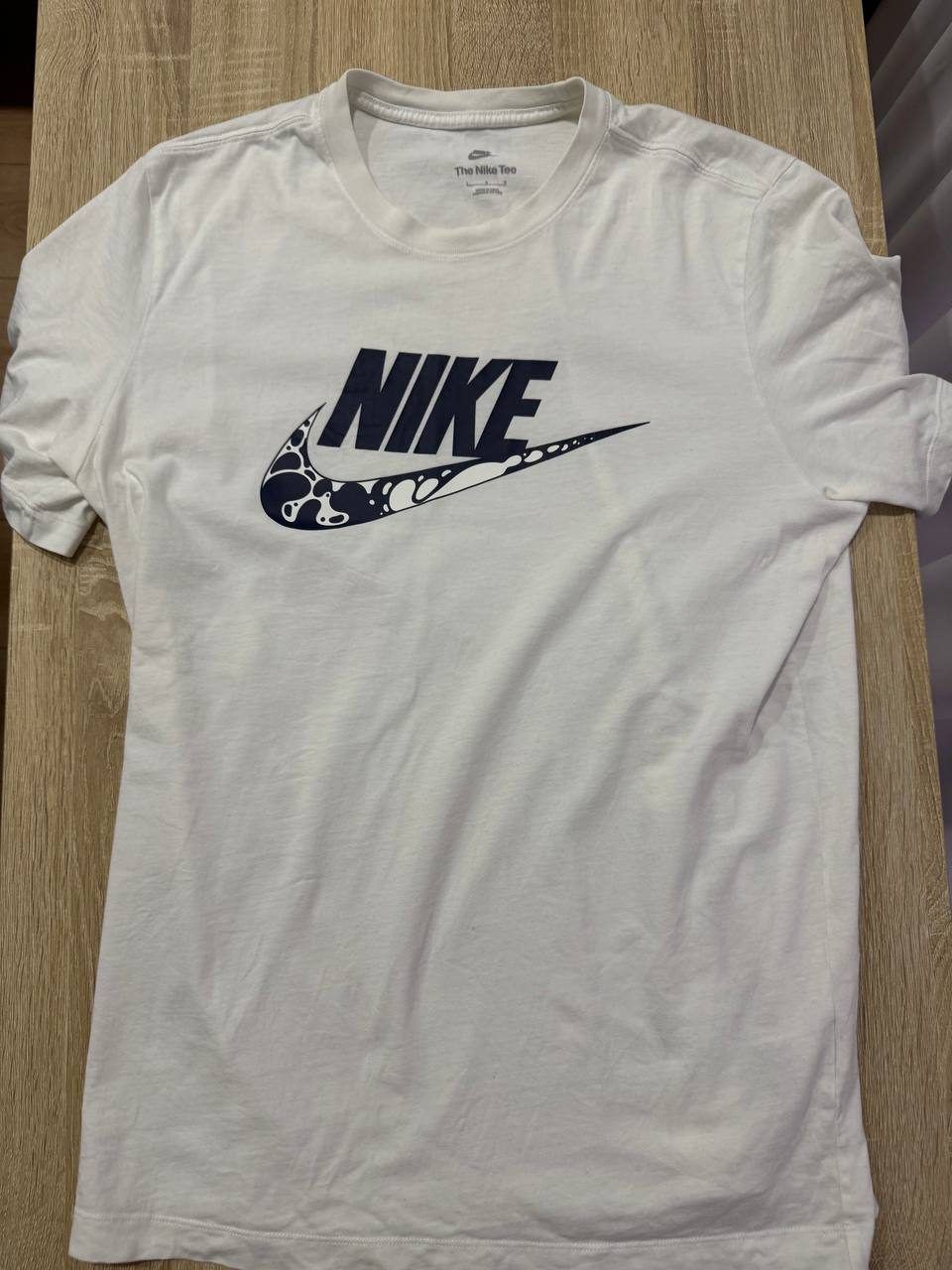 Футболки Nike, размер L