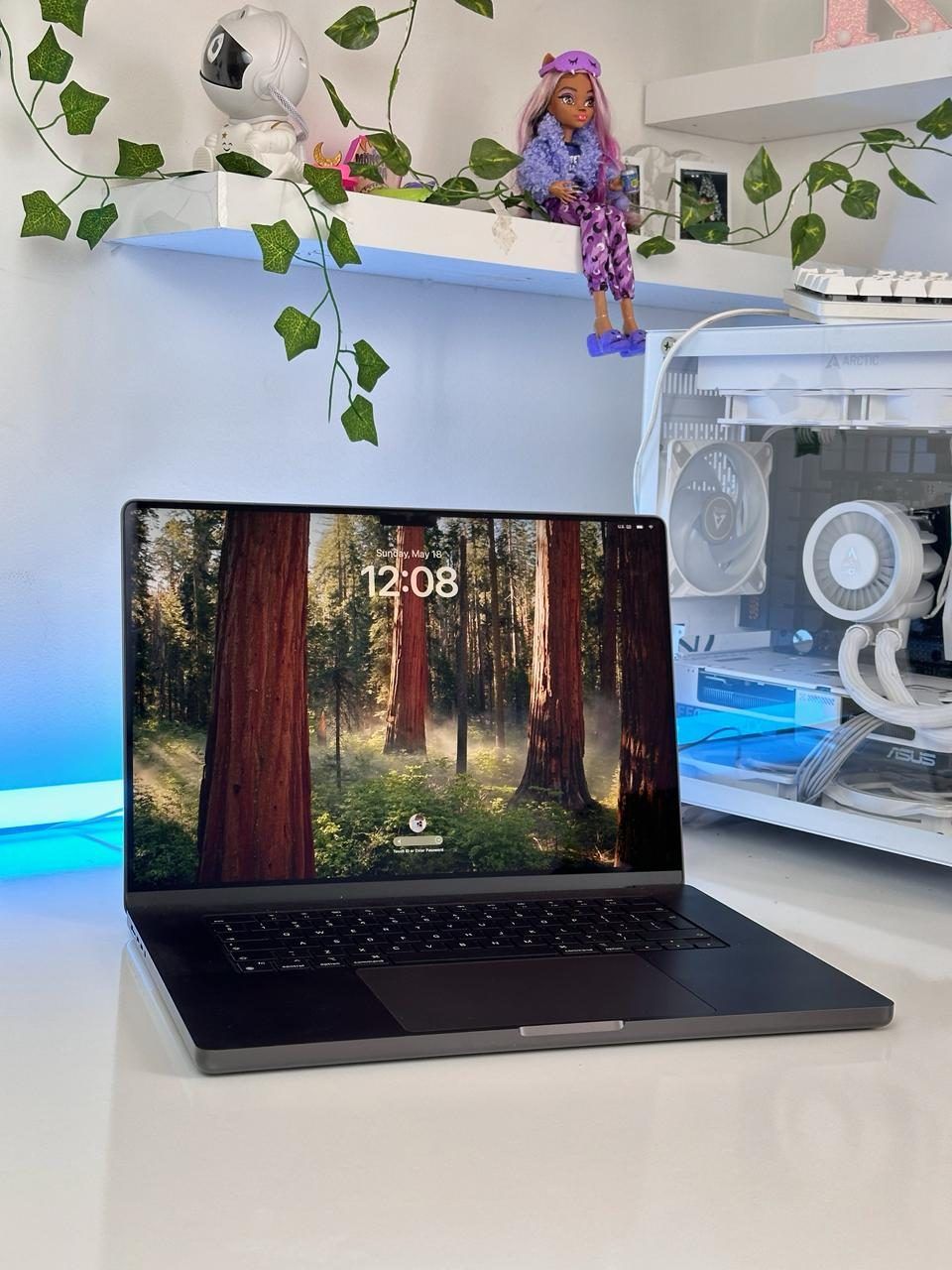 Ноутбук Apple MacBook Pro 16.2" M4 Pro, 48GB RAM + 512GB SSD