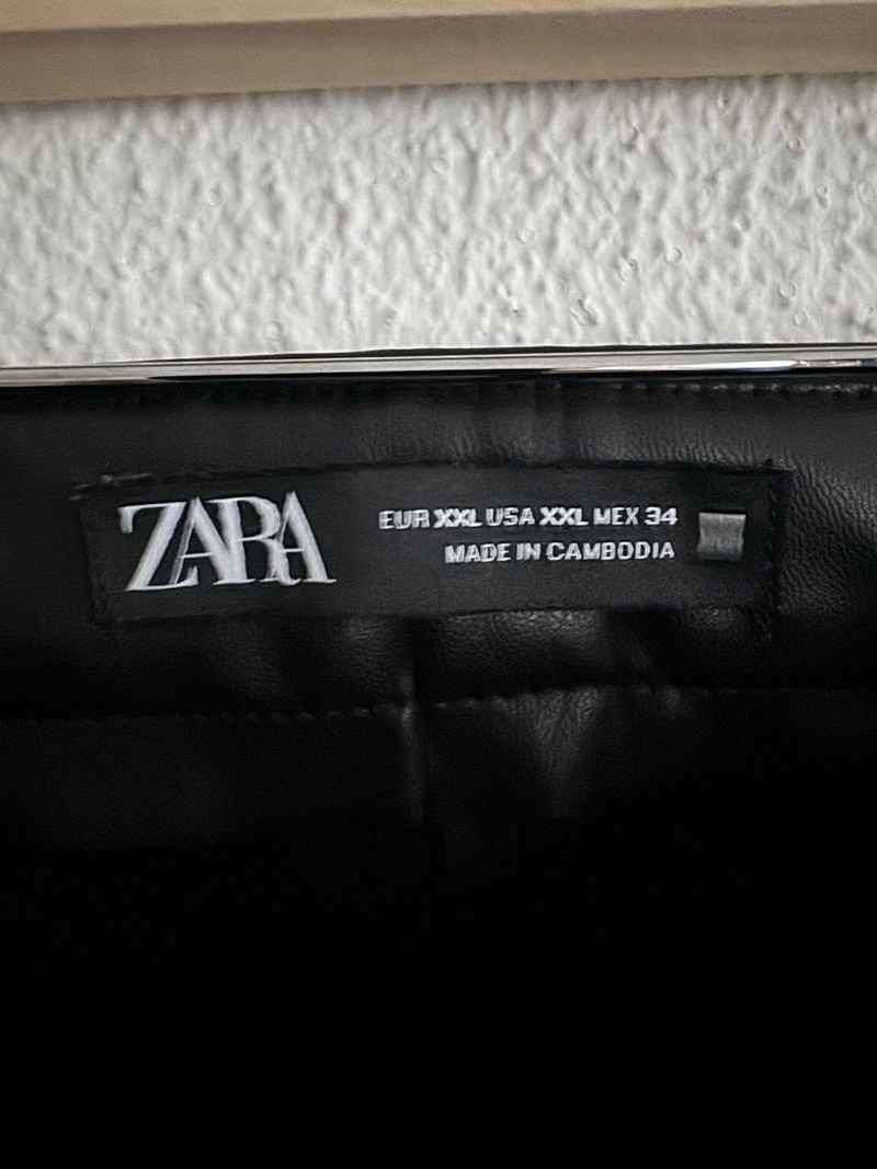 Zara брюки из экокожи XXL