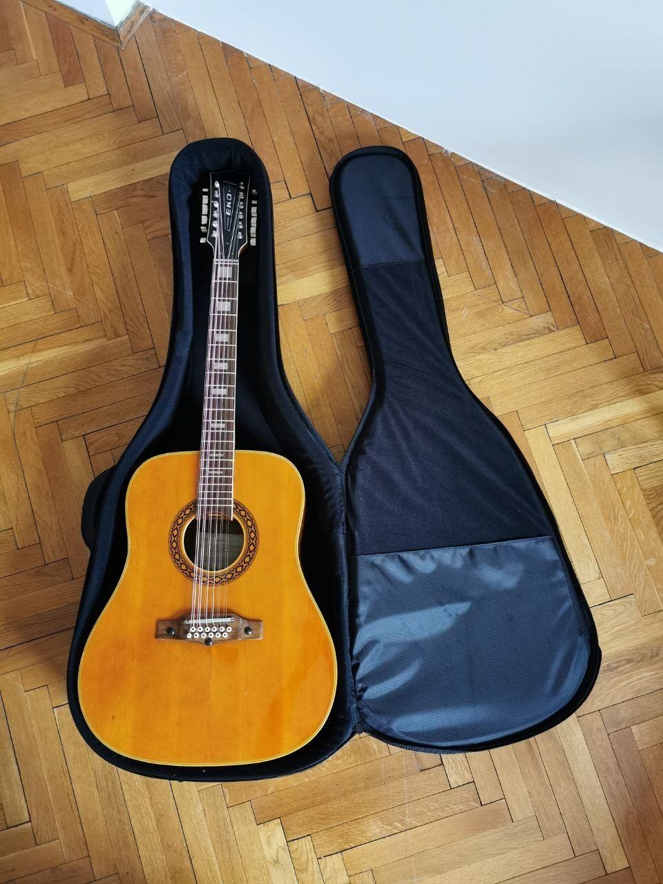 12-струнная гитара и кофр EKO RANGER 12, винтаж