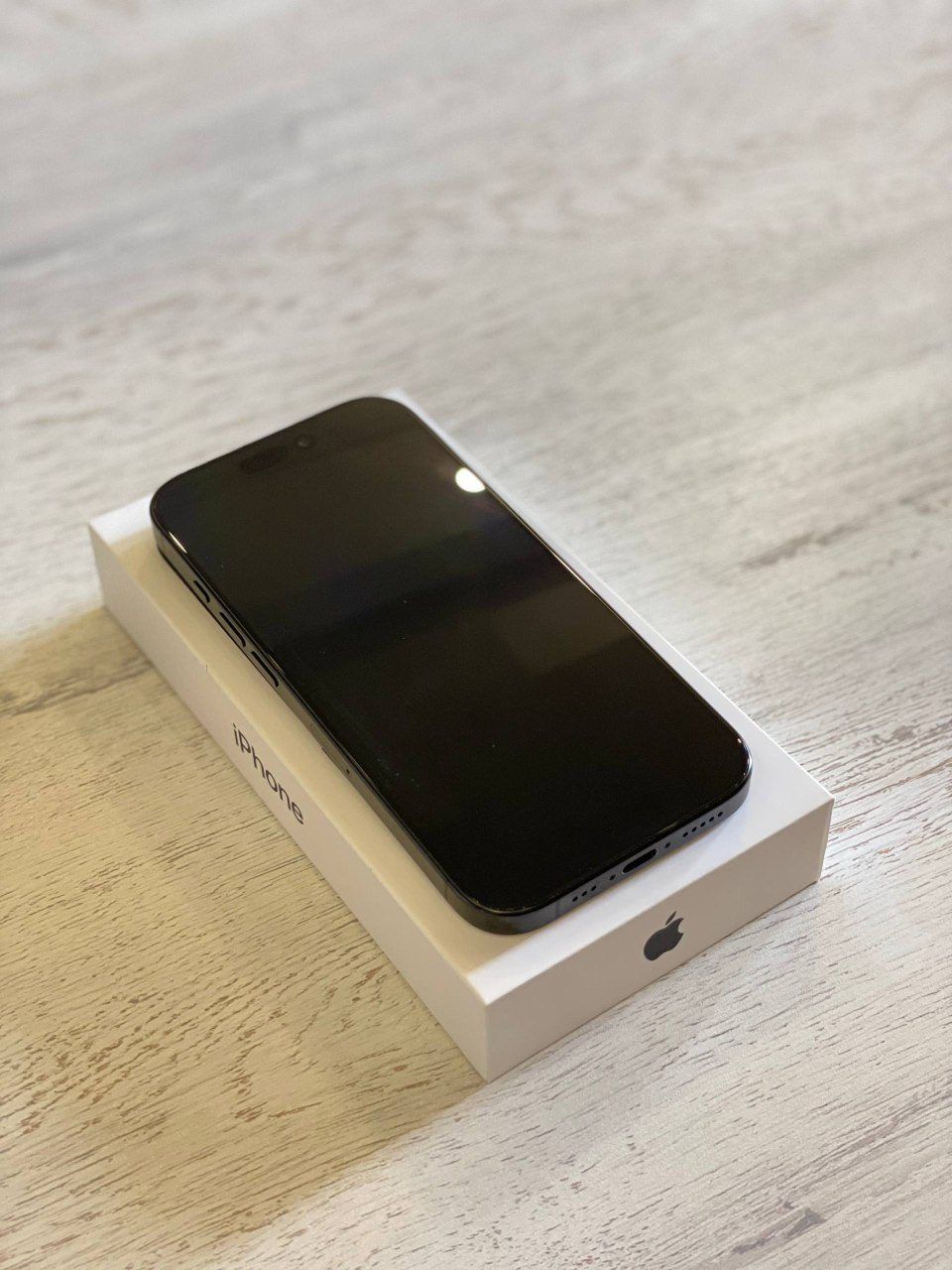 Смартфон Apple IPhone 16 Pro, 128 GB