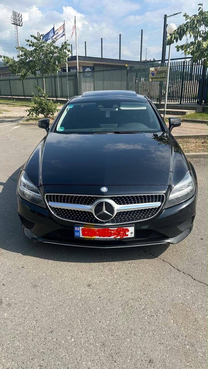 Автомобиль Mercedes-Benz CLS 350, 2014 год