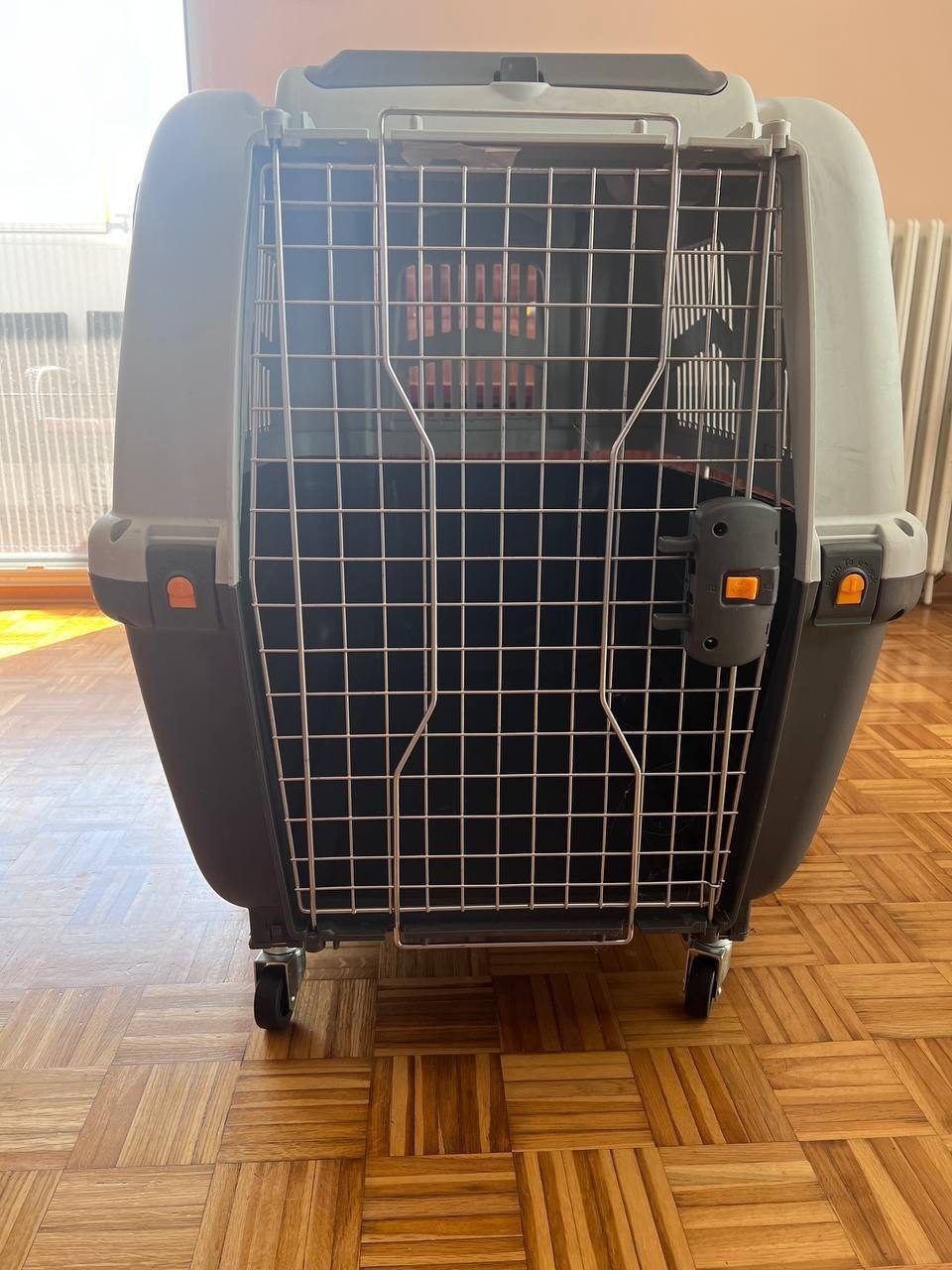 Переноска для собаки Skudo 7 XXL, размер 73х76х105 см
