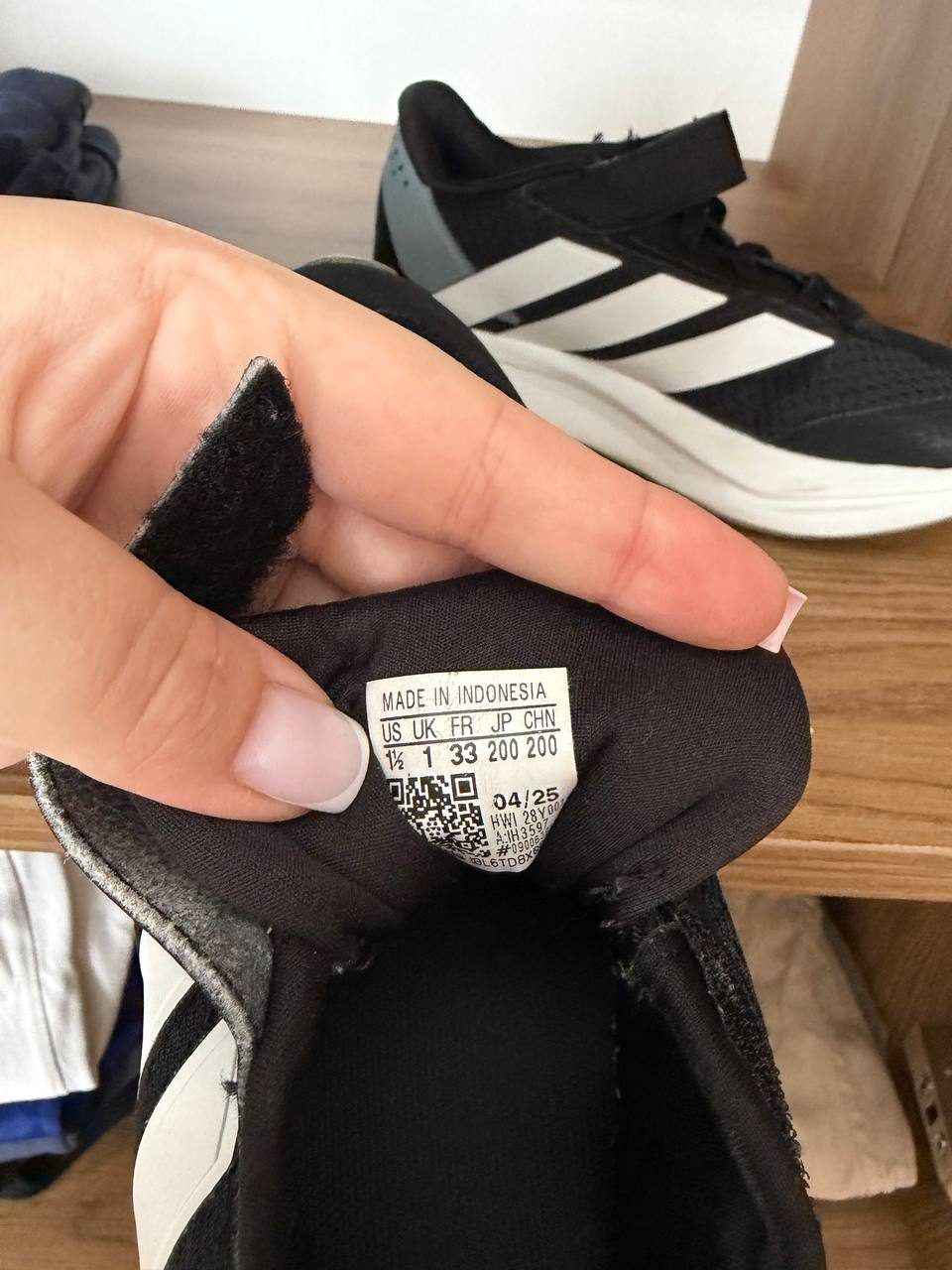 Кроссовки Adidas Original, размер 40