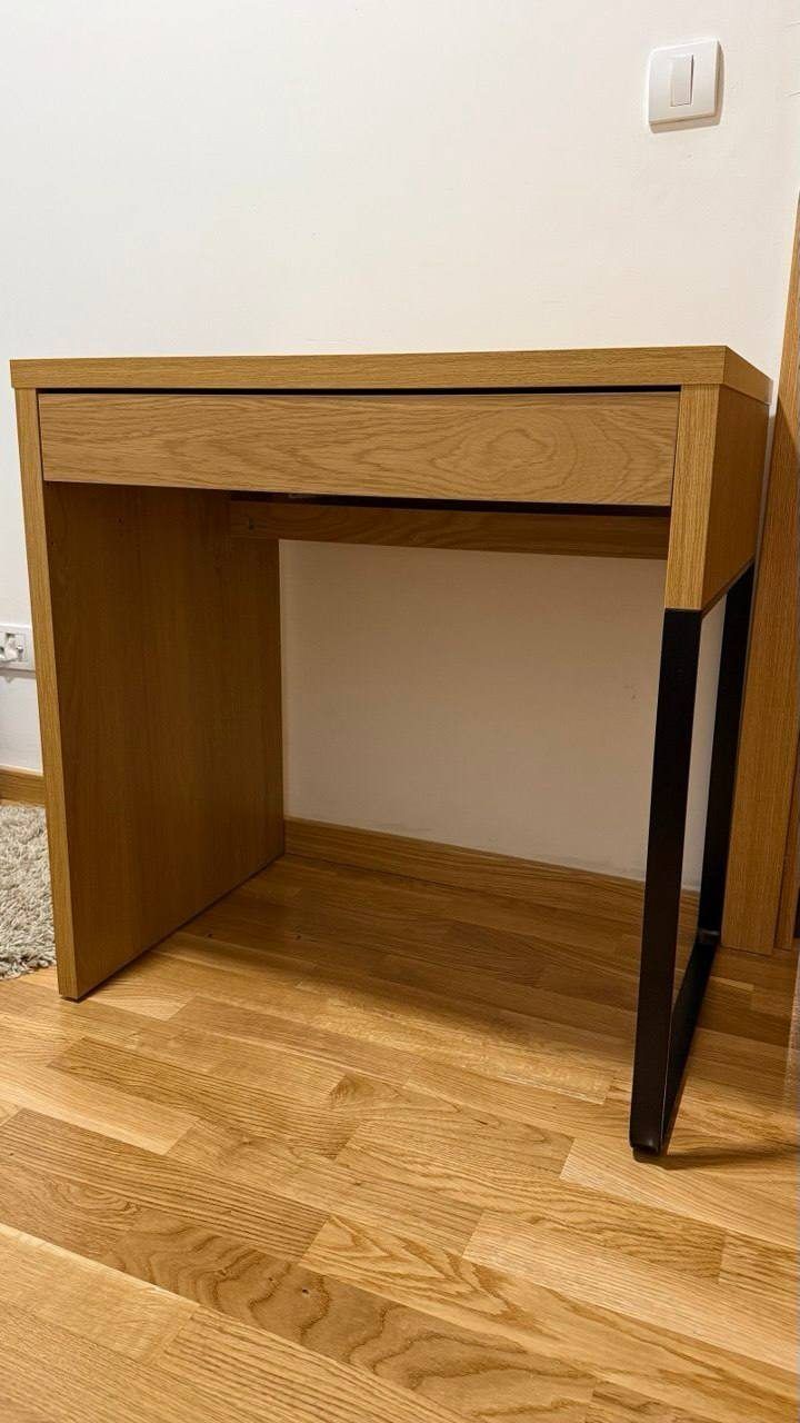 Письменный стол Ikea, 73х50х75 см