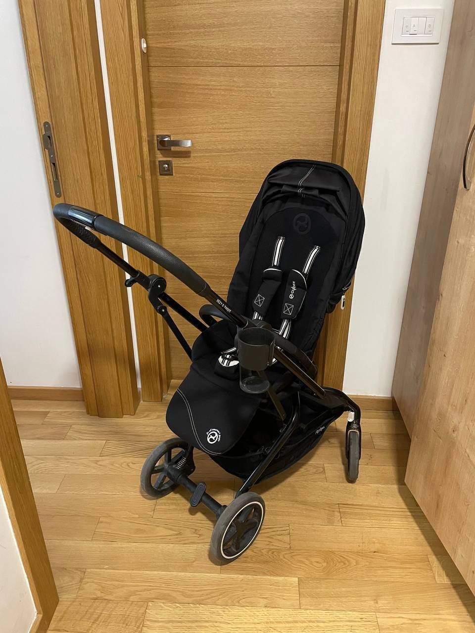 Коляска Cybex Eezy S Twist 2, black