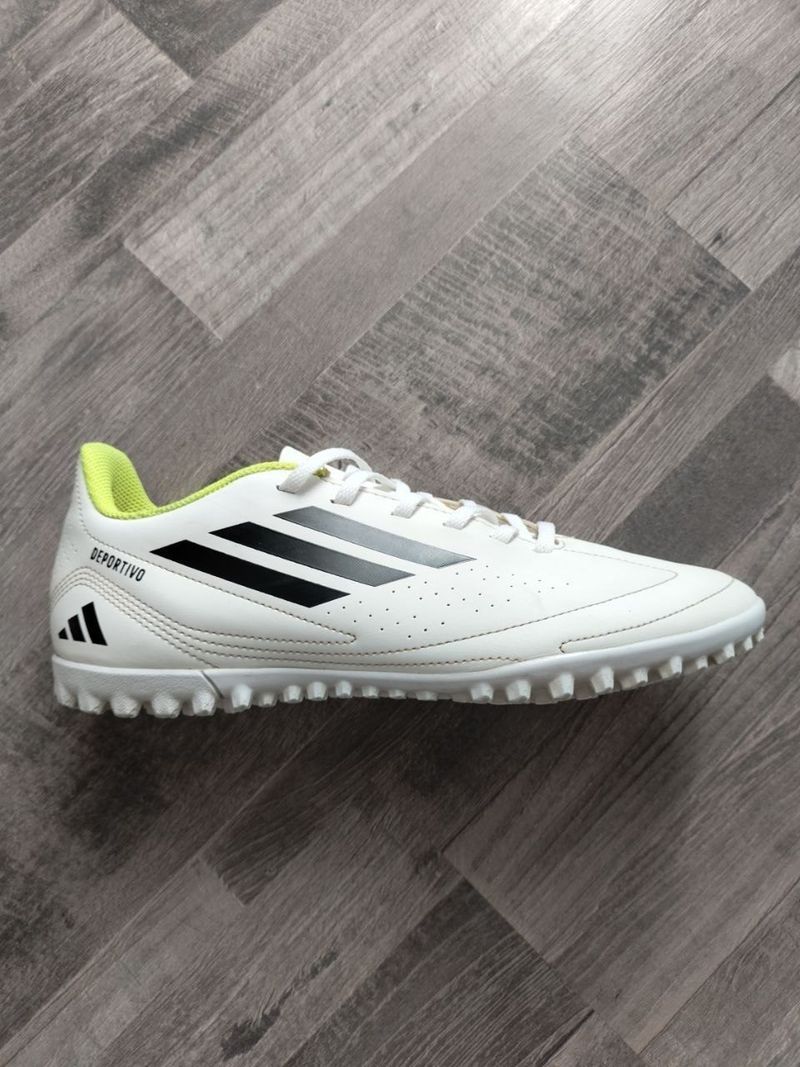 Футбольные бутсы Adidas Deportivo III TF, размер 42⅔