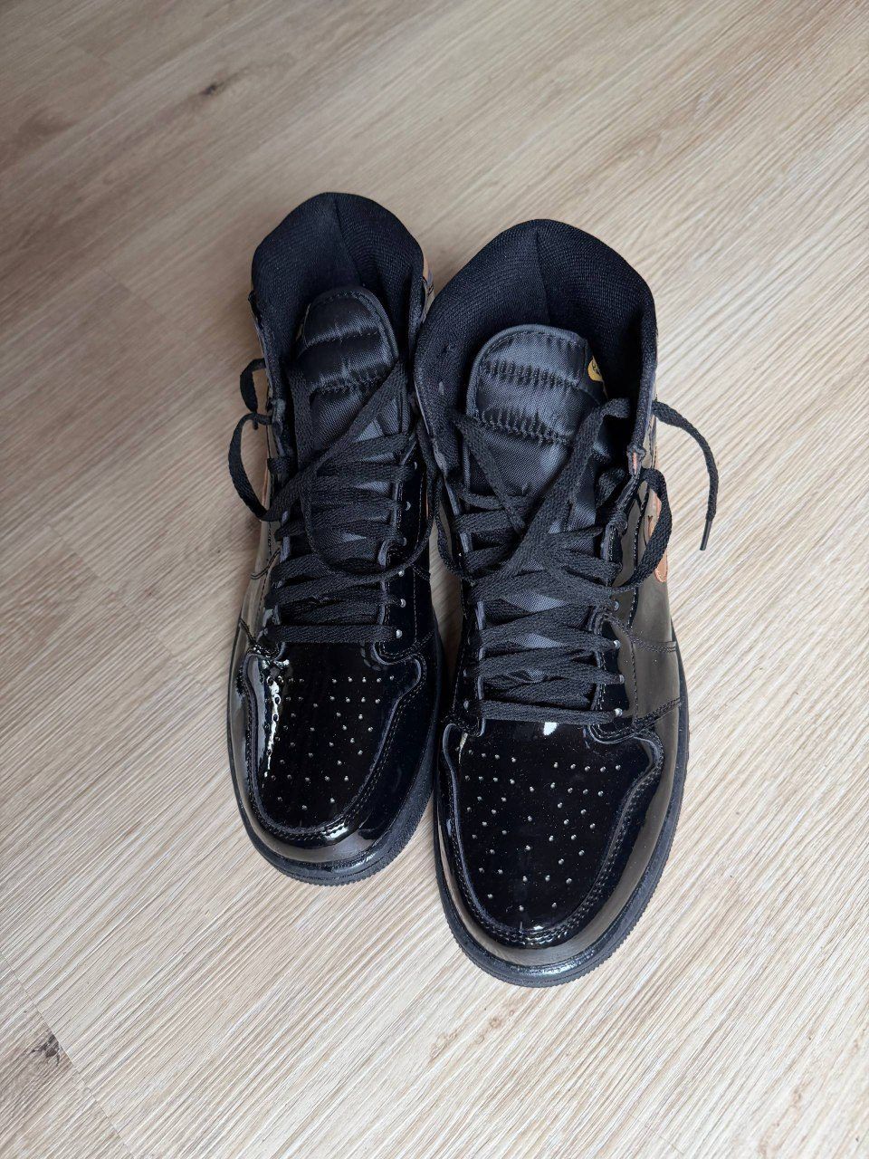 Кроссовки Nike air Jordan 1, размер 45