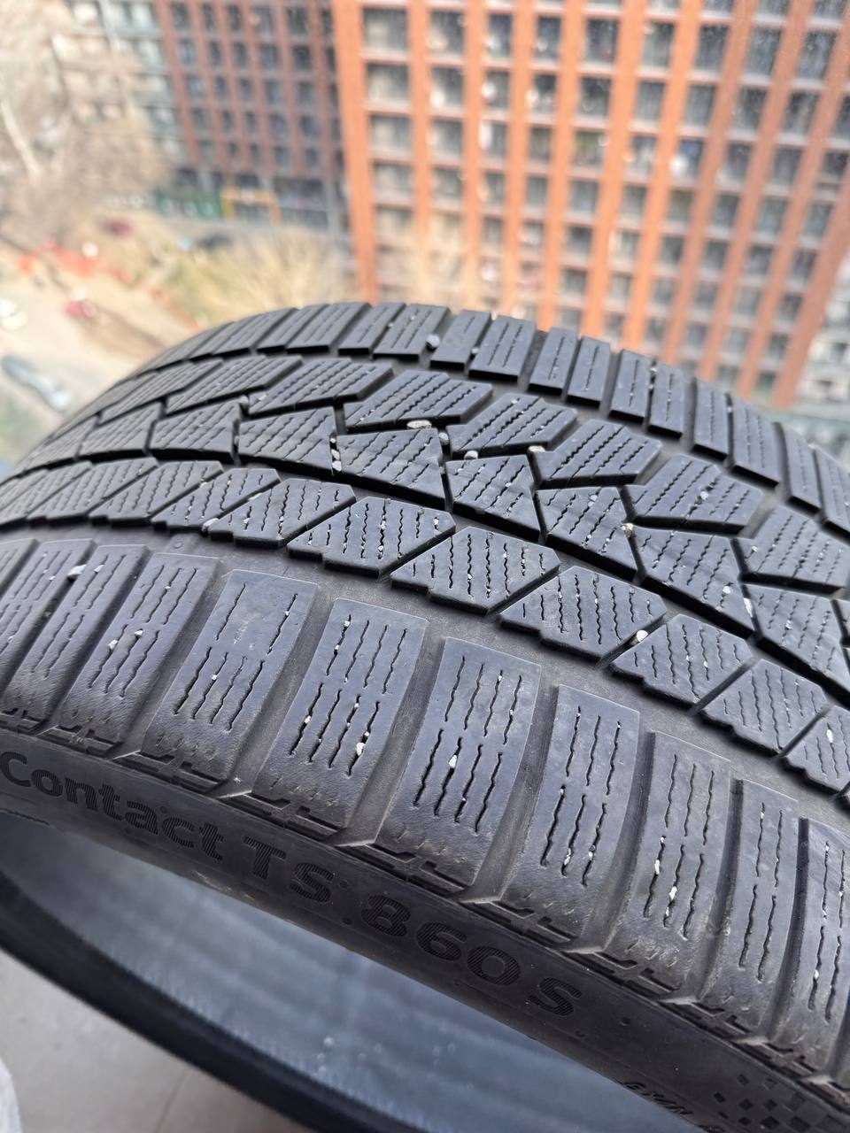 Зимние шины Continental WinterContact TS 860S, 245/35 R19