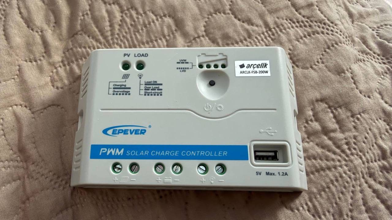 Солнечный контроллер заряда Epever LS2024EU, 20 а