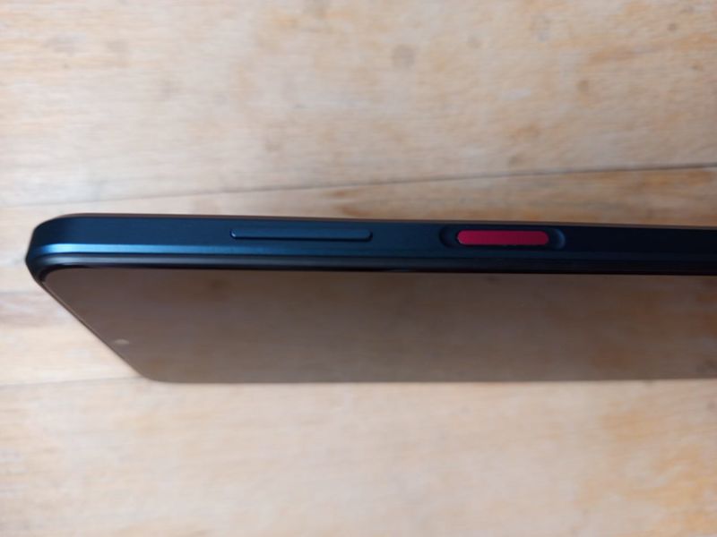 Смартфон T Phone Pro 5G, 256 ГБ