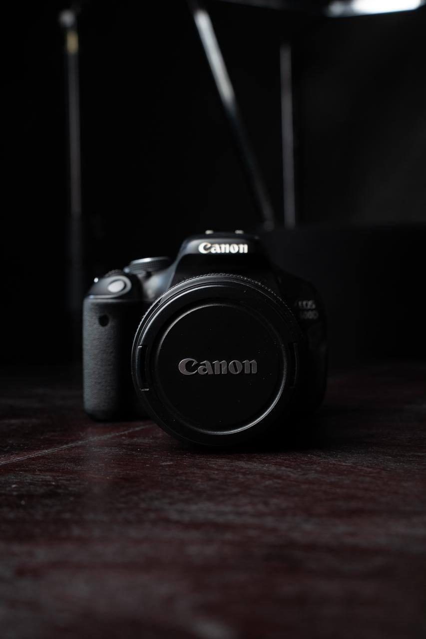 Фотоаппарат Canon 600d