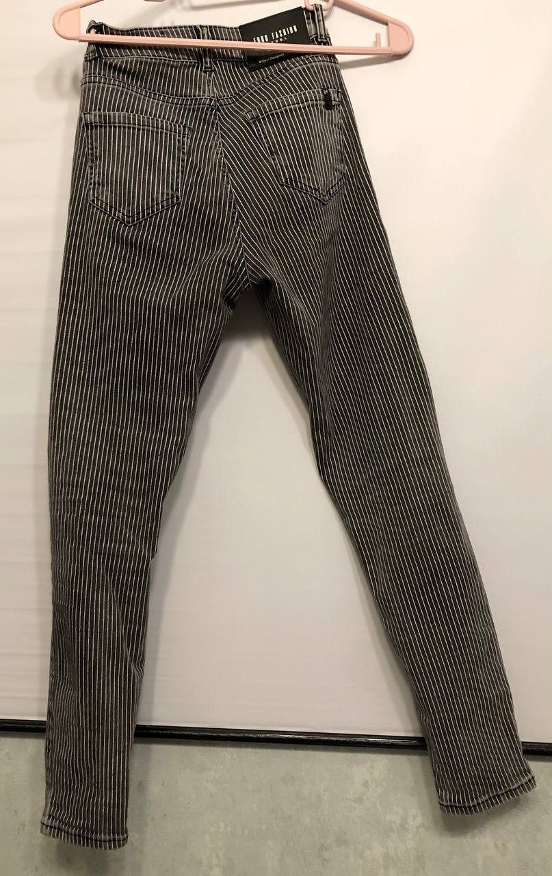Джинсы Zara, размер 36
