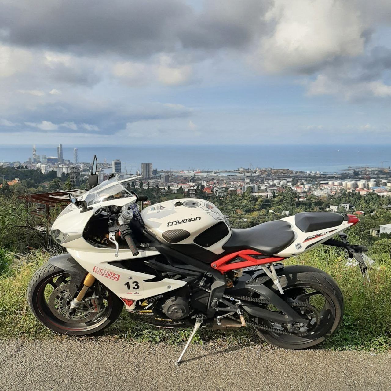 Мотоцикл Triumph Daytona 675R, 2012