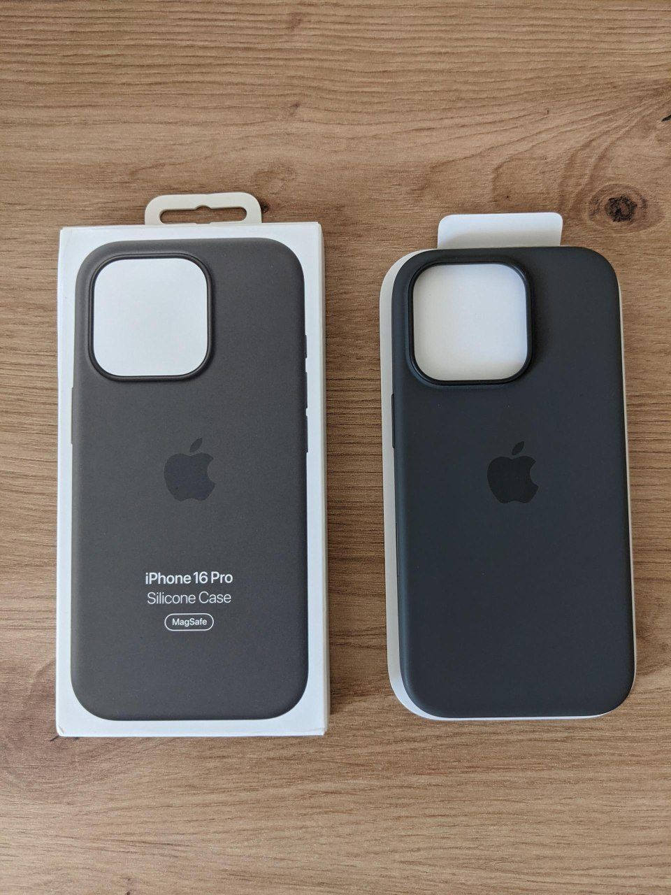 Чехол Apple iPhone 16 Pro Silicone Case w/Magsafe, Stone Gray