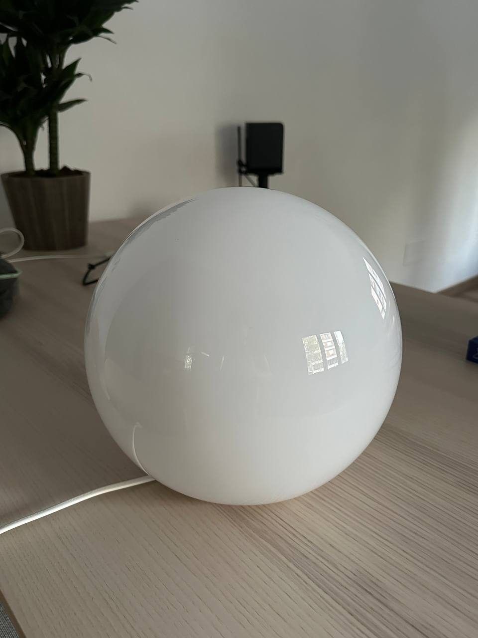 Настольная лампа IKEA FADO, с лампочкой