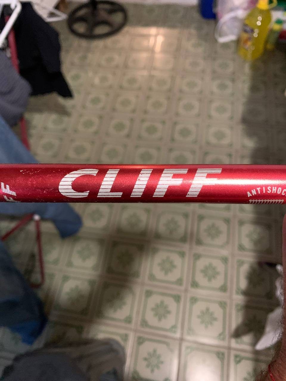 Треккинговая палка Cliff, 3-секционная