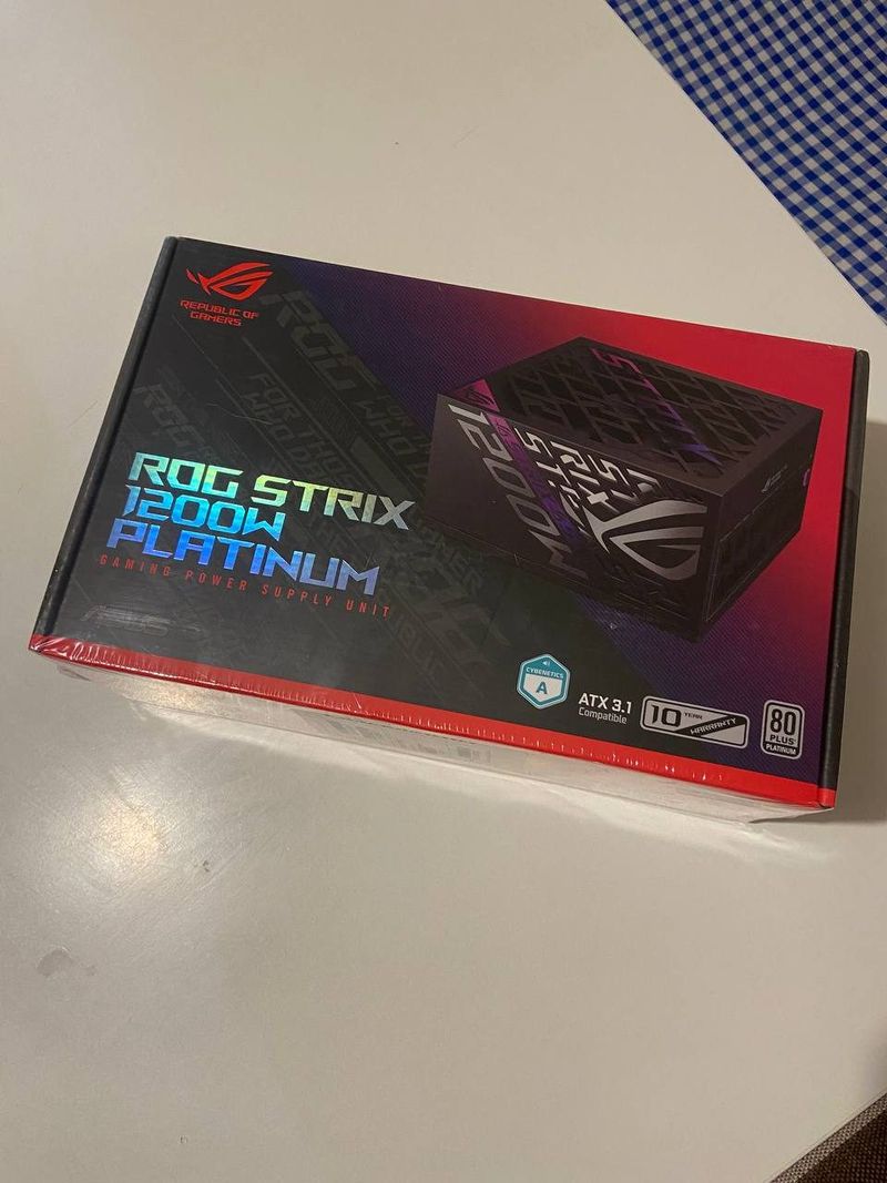 Блок питания ASUS ROG STRIX 1200W PLATINUM, 1200 Вт