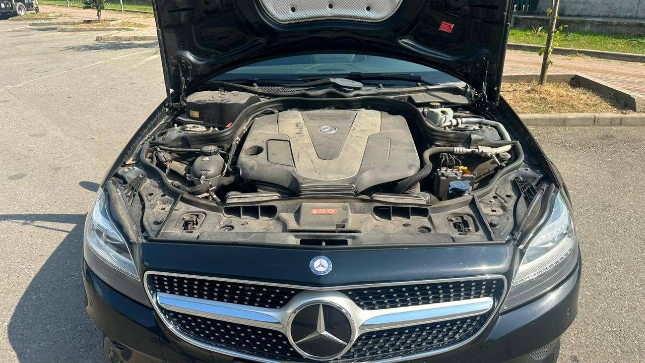 Автомобиль Mercedes-Benz CLS 350, 2014 год
