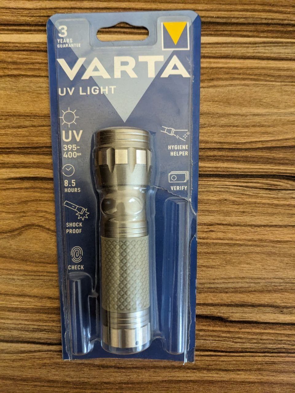 Уф фонарик Varta