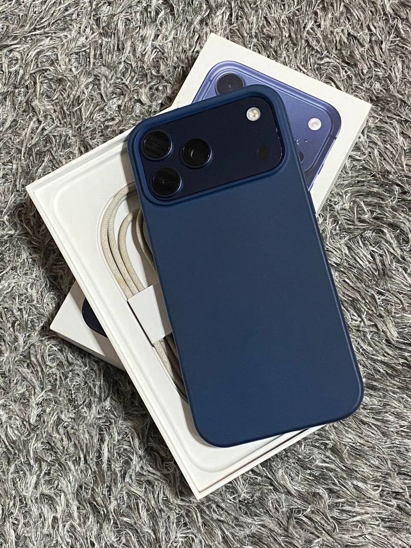 Смартфон Apple iPhone 17 Pro Max, 256 ГБ