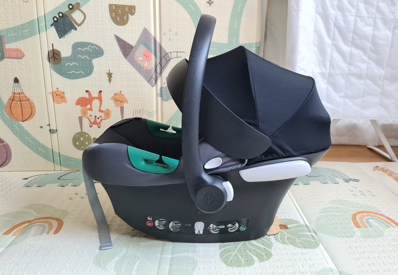 Автолюлька Cybex Aton B2 i-size 0+, 0+
