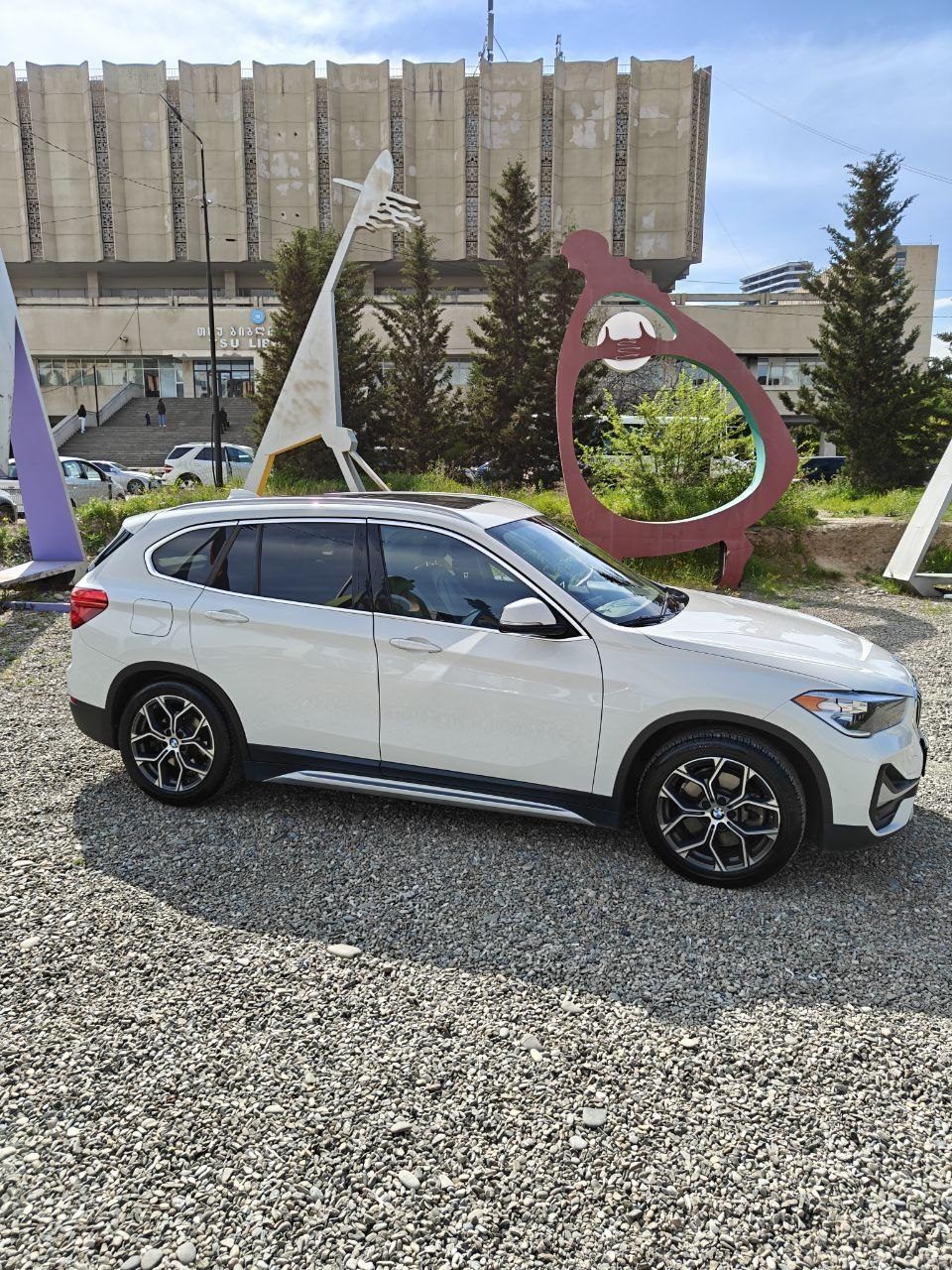 Автомобиль BMW X1 xDrive, 2019