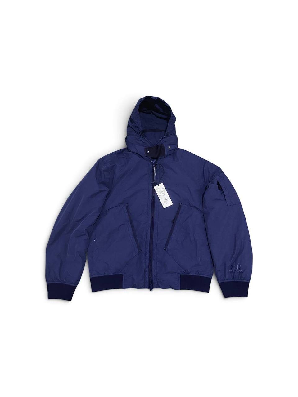 Куртка C.P. Company Flatt Nylon Padded Bomber Jacket, размер L