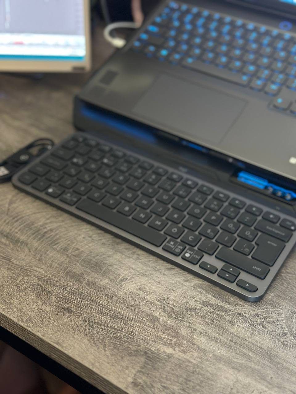 Logitech MX Keys Mini клавиатура