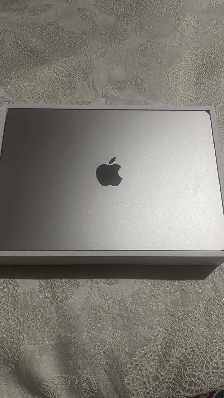 Ноутбук Apple MacBook Air 13.6 M4, 16/256 Gb