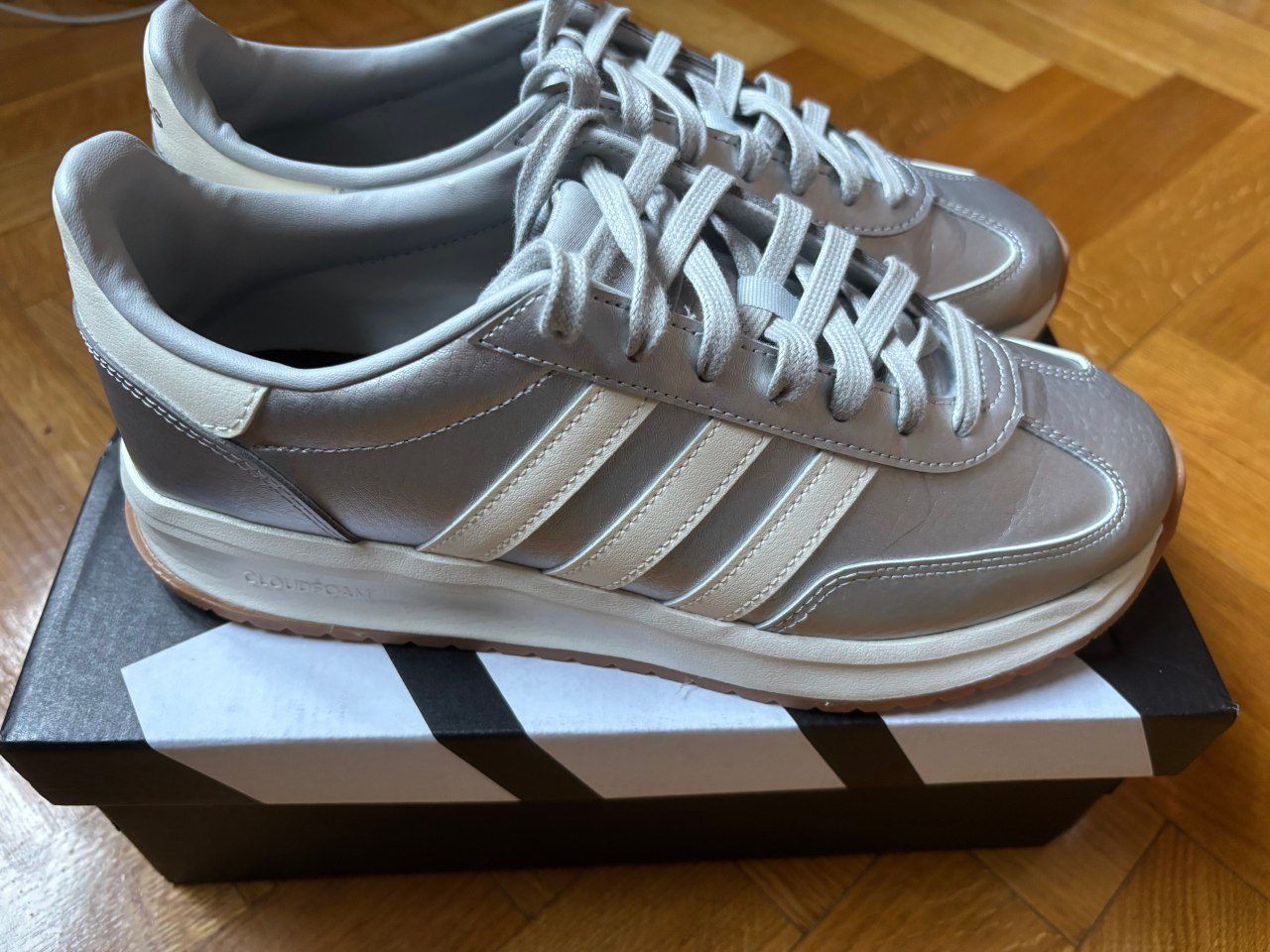 Кроссовки Adidas Run 70s 2.0, размер 40 2/3