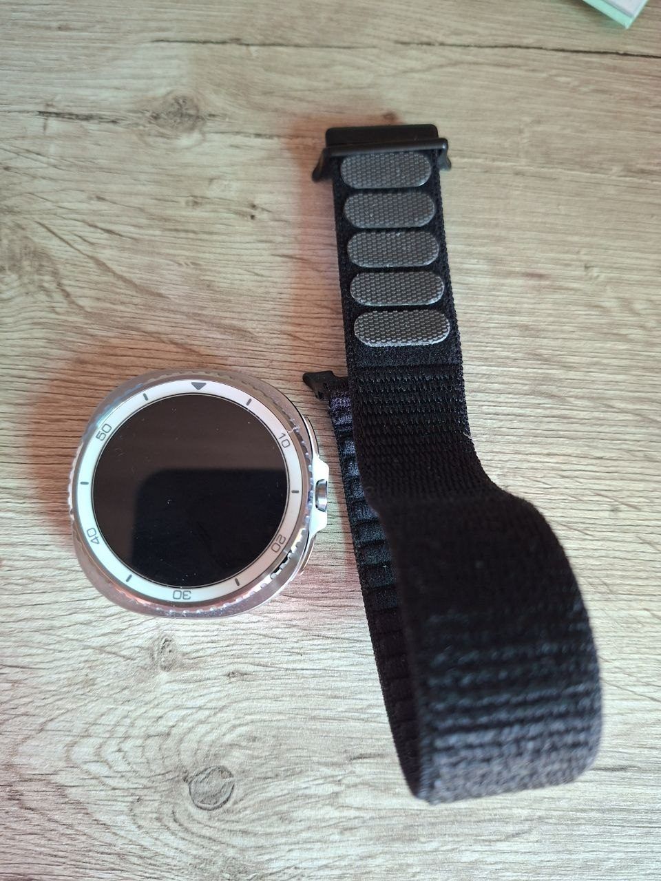 Смарт-часы Samsung Galaxy Watch8 Classic