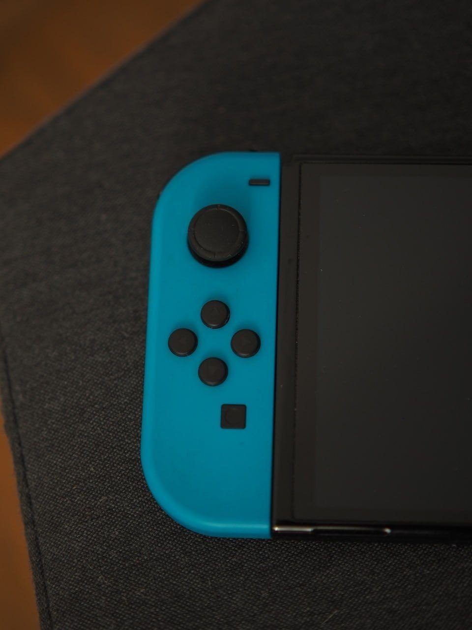 Игровая приставка Nintendo Switch OLED, в комплекте с играми