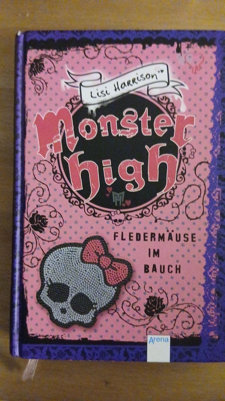 Книга Monster High Fledermäuse im Bauch