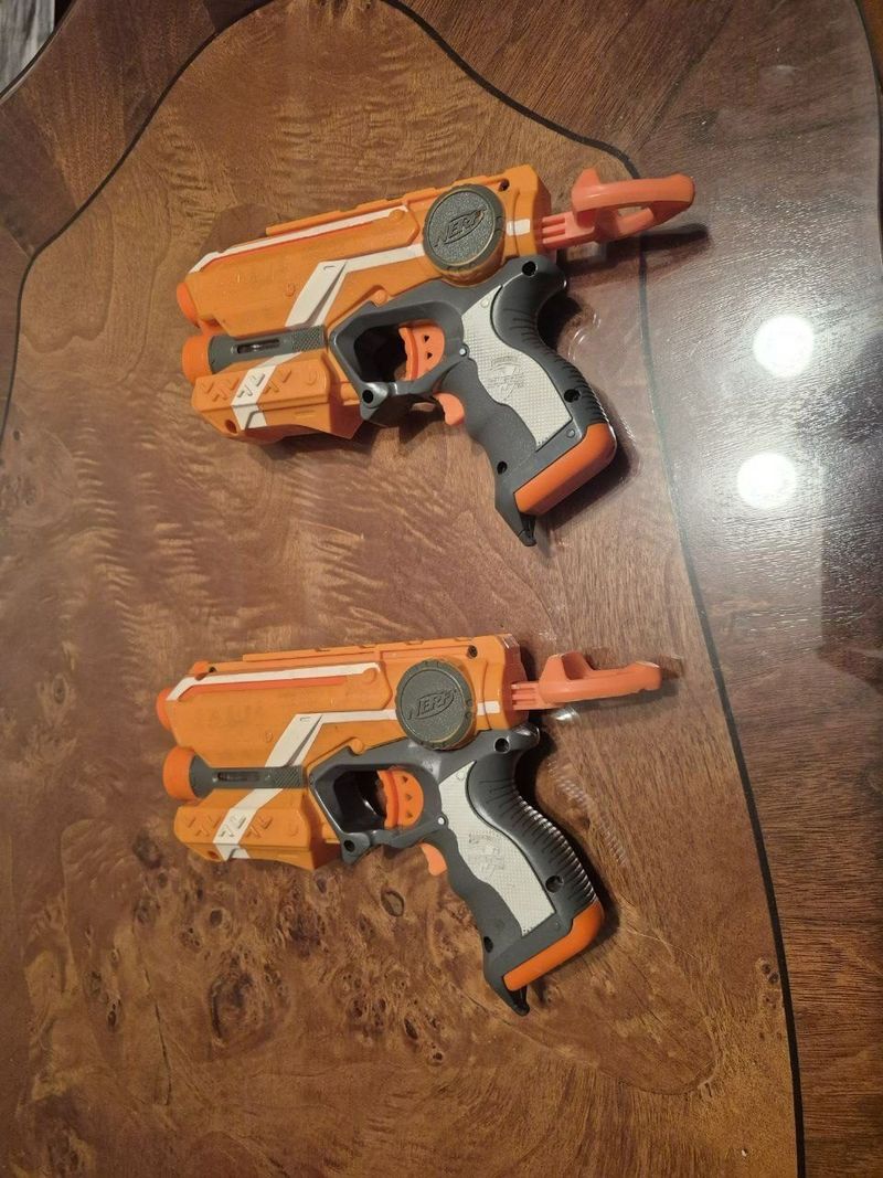 Водяные и игрушечные пистолеты Nerf Super Soaker Scatter Blast