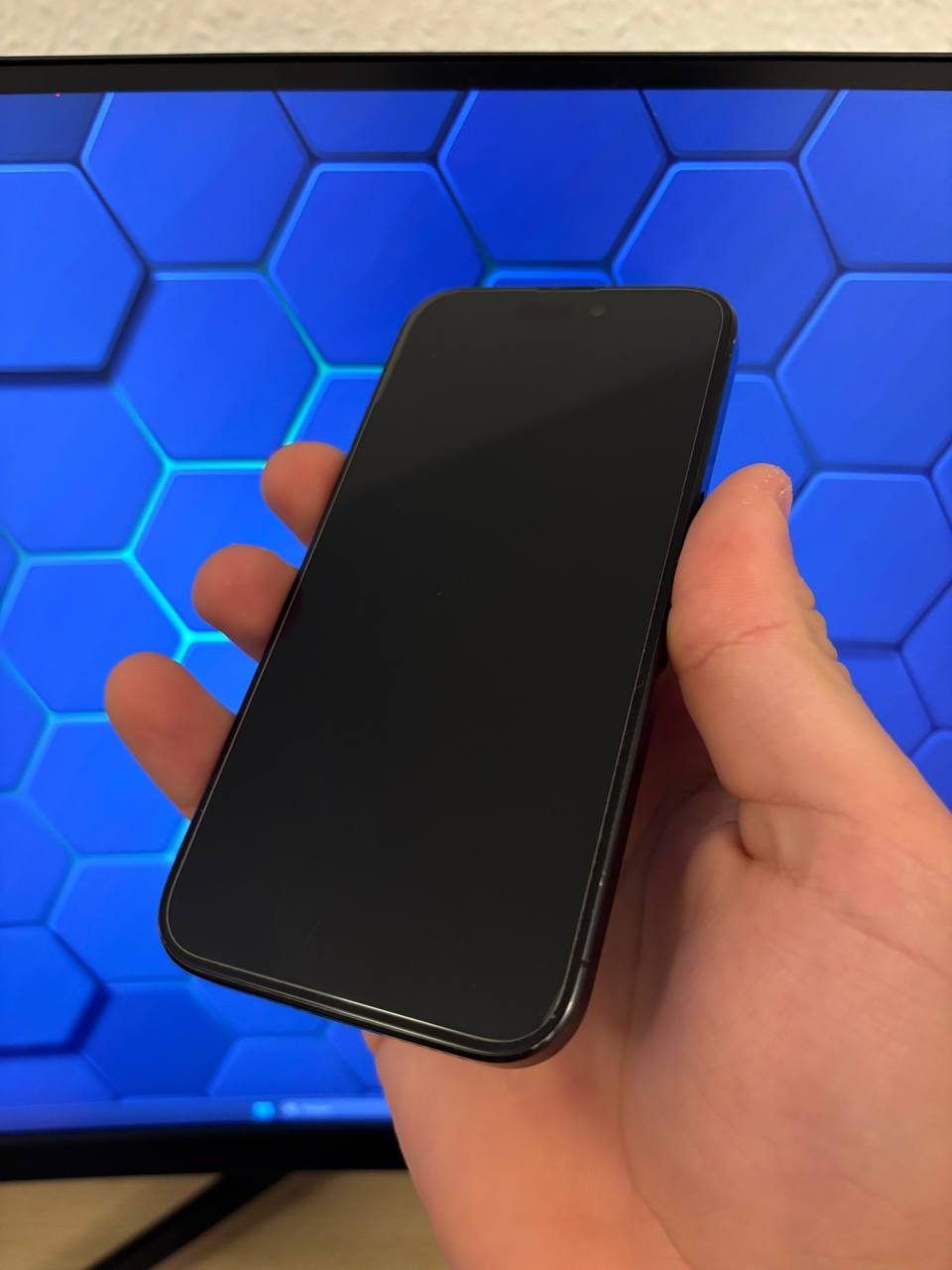 Смартфон iPhone 15 Pro, 128 ГБ